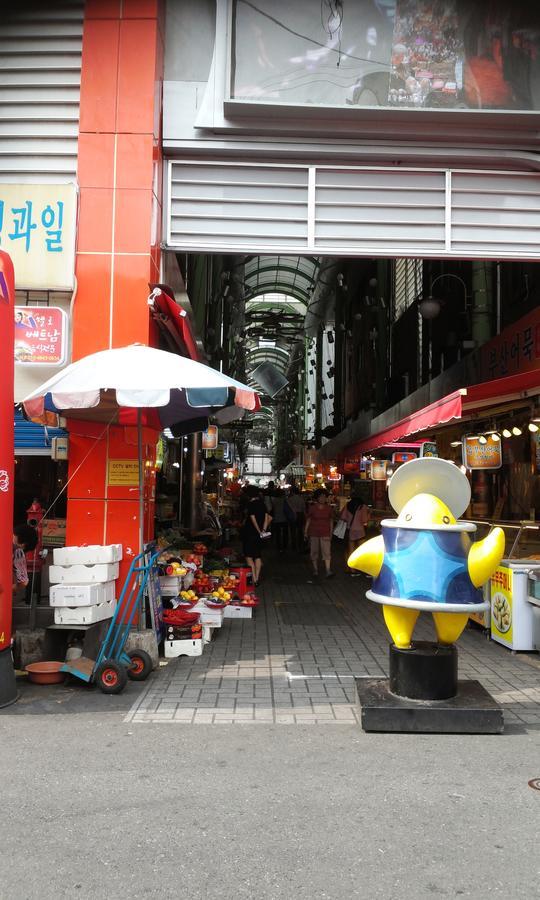 Nampo One Motel Busan Buitenkant foto